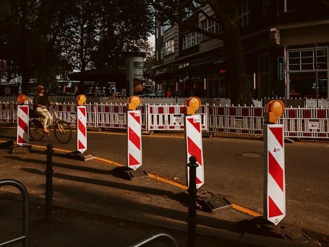 Straßensperrung – Sperrzone24